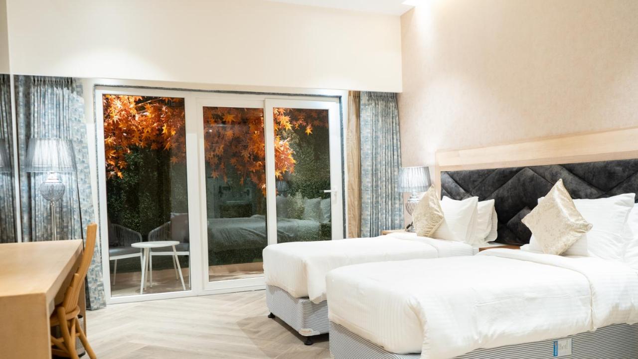 Clarks Inn Suites Кангра Екстер'єр фото