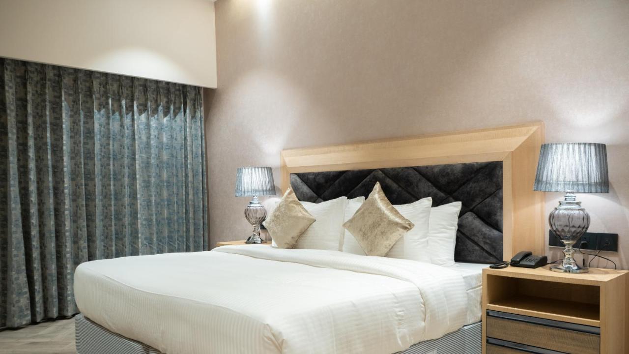Clarks Inn Suites Кангра Екстер'єр фото